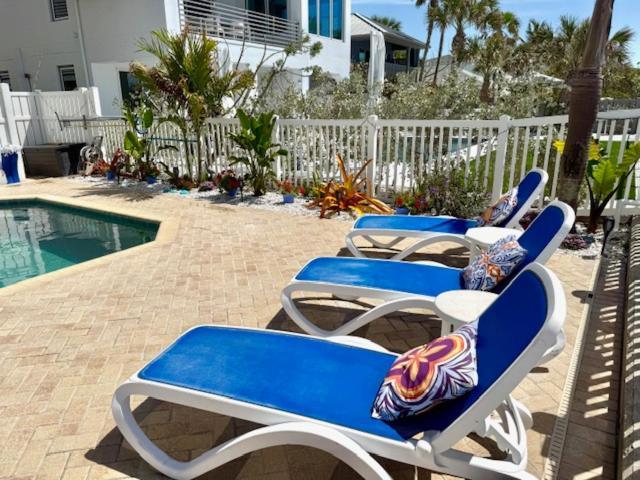 Beachfront Bliss Villas شاطئ كليرووتر المظهر الخارجي الصورة