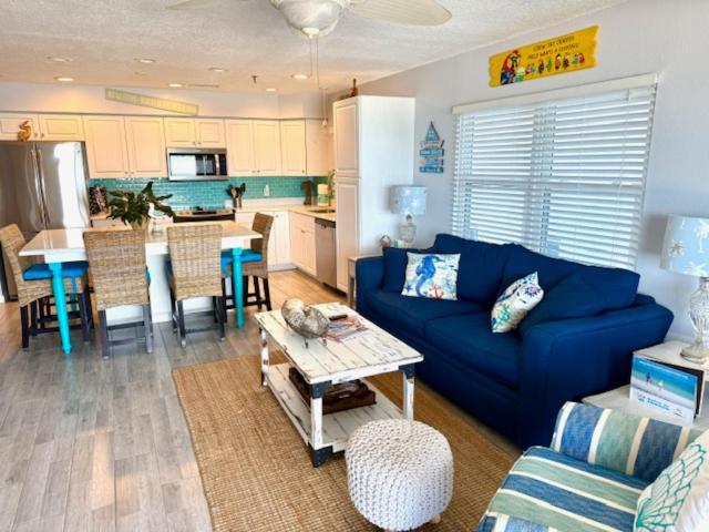 Beachfront Bliss Villas شاطئ كليرووتر المظهر الخارجي الصورة